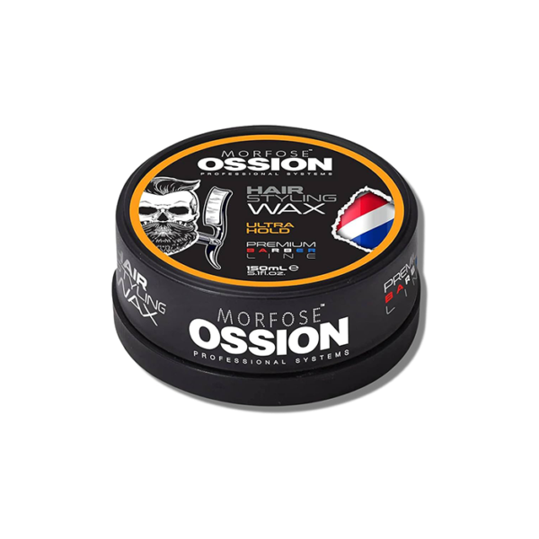 OSSION PREMIUM BARBER HAIR WAX Ultra Hold 150ml, hyllat i hårprodukter, är inrymt i en rund svart behållare med skalleillustrationer och färgglad grafik. Accentuerad med orange och vita detaljer, den är idealisk för kvinna som söker en enastående stil.